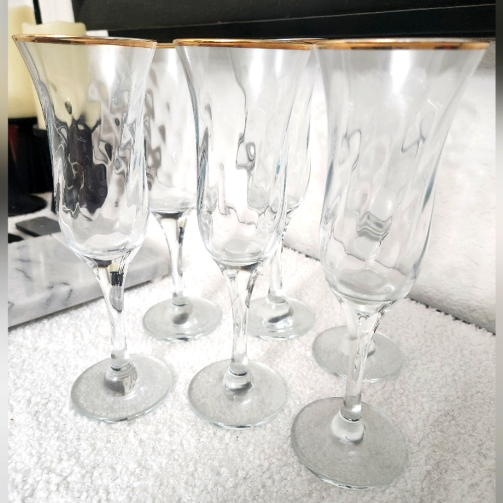 VINTAGE Elegant Gold-Rimmed Champagne Flutes Set Of 6